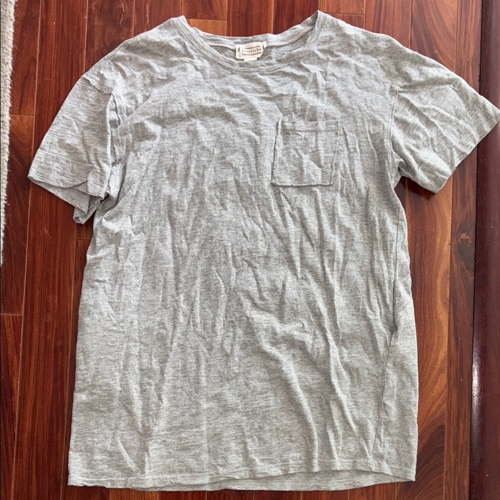 Boutique Super Oversized Pocket Tee w/ Pockets